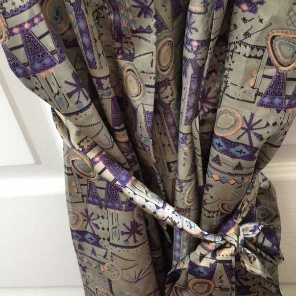 FINAL MARKDOWN Luxurious wrap robe medium - Picture 3 of 4